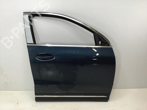 Used Right front door MERCEDES-BENZ GLA (H247) GLA 200 4-matic (247.788) (163 hp) 27260761