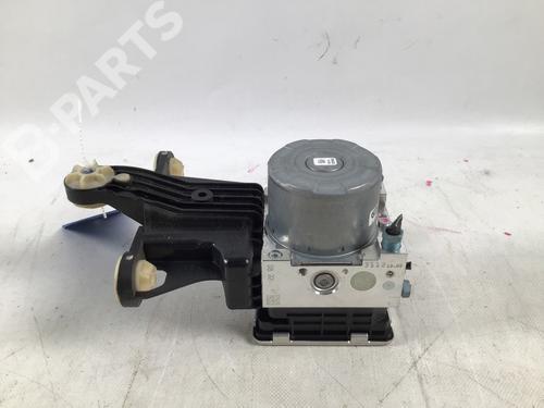 Used ABS pump TOYOTA SUPRA (DB_) 3.0 GR (DB41, DB42, DB43, DB45, DB46) (340 hp) 9182862