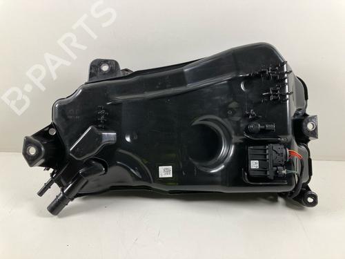 Used AdBlue tank VW GOLF VIII (CD1, DA1) 2.0 TDI (150 hp) 22345498