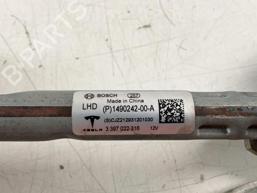 Front wiper motor TESLA MODEL Y (5YJY) Long Range All-wheel Drive | BP39923313M29 - Image 4