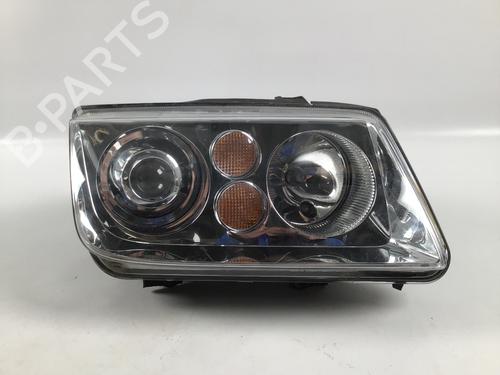 Used Right headlight Right headlight VW BORA I (1J2) 2.8 V6 4motion (204 hp) 7171439 7171439