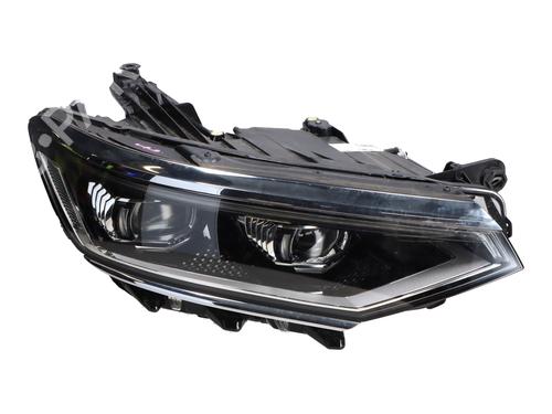 Used Right headlight VW PASSAT B8 Variant (3G5, CB5) 1.5 TSI (150 hp) 30162192