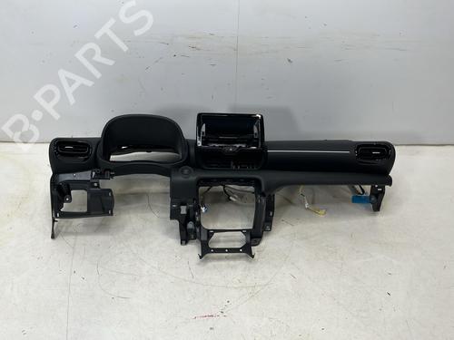 Salpicadero Salpicadero TOYOTA YARIS (_P21_, _PA1_, _PH1_) 1.5 Hybrid (MXPH10, MXPH11) (116 hp) 33771287 33771287