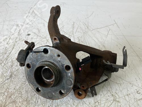 Used Right front steering knuckle Right front steering knuckle 37610177 37610177