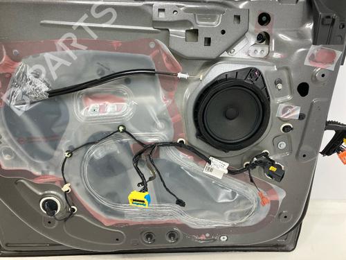 Left front door OPEL CROSSLAND X / CROSSLAND (P17, P2QO) 1.2 (75) | BP28082993C2 