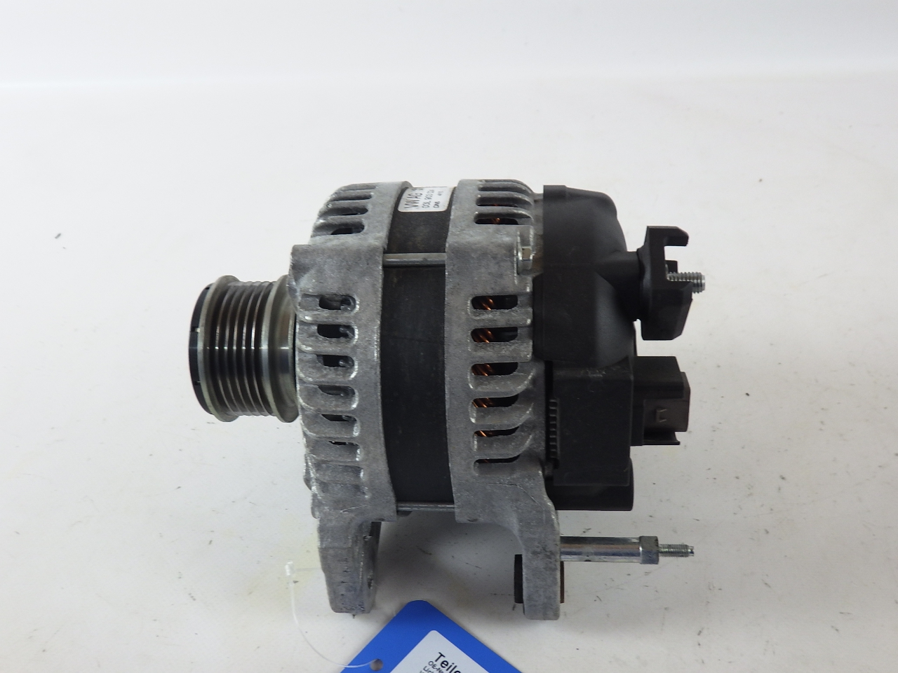 Alternator VW TIGUAN (5N_) 2.0 TDI 4motion BParts