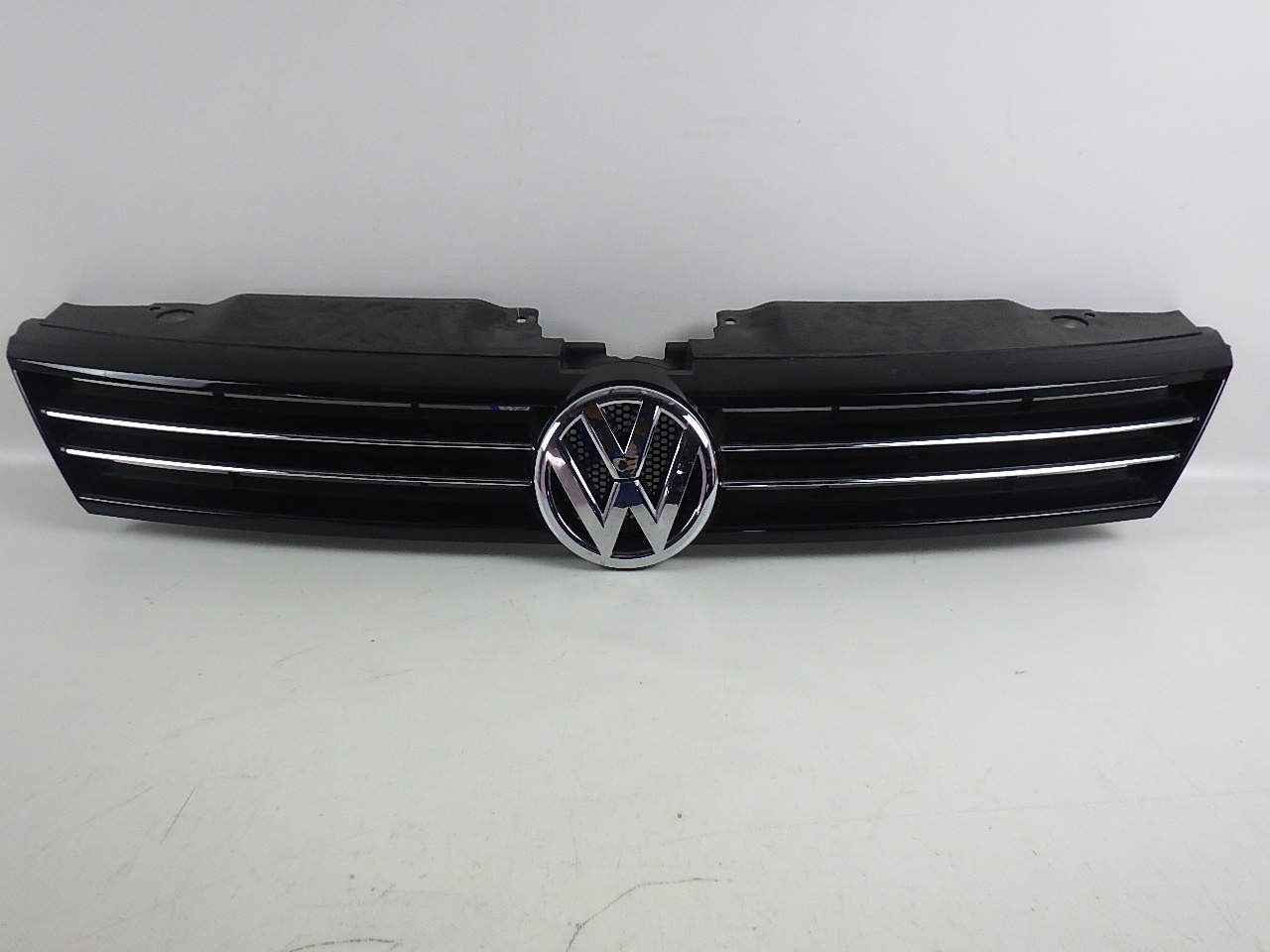 Kühlergrill VW JETTA IV (162, 163, AV3, AV2) 1.4 TSI 4018695 | B-Parts