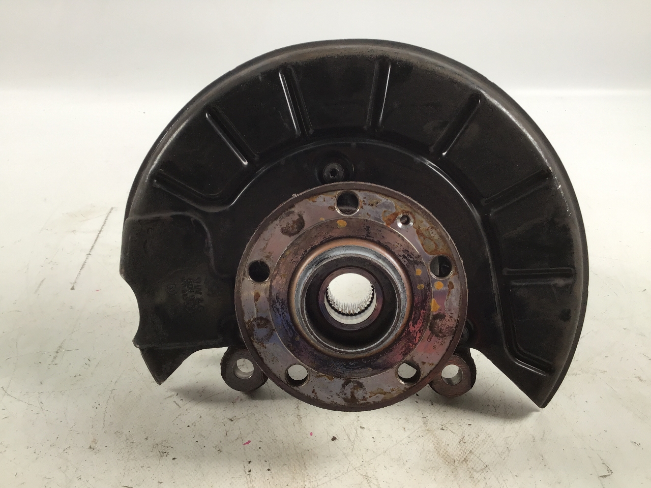 Right front steering knuckle VW TIGUAN (5N_) 2.0 TDI 10146056 BParts