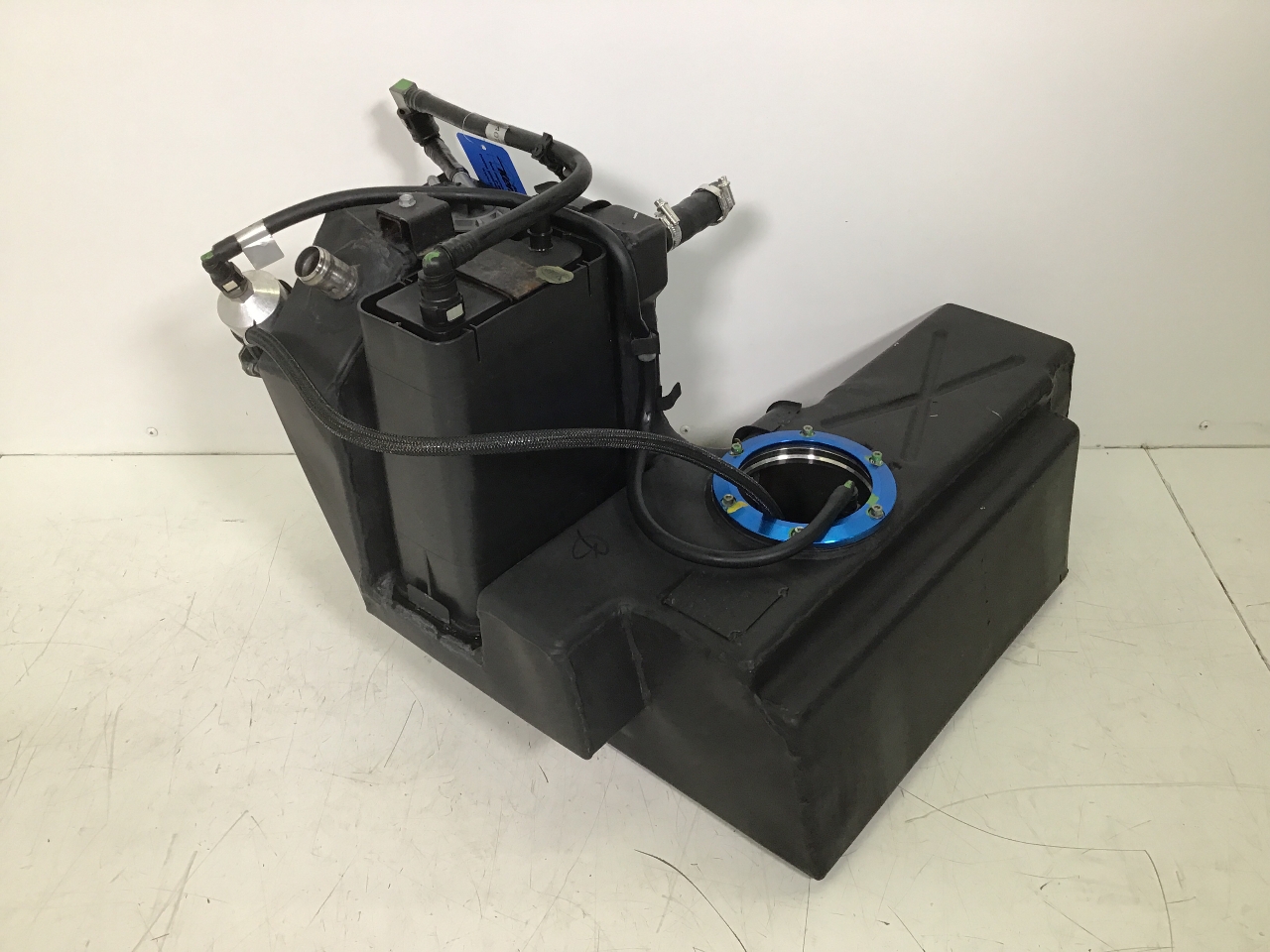 2017 aventador fuel tank capacity supportpassl