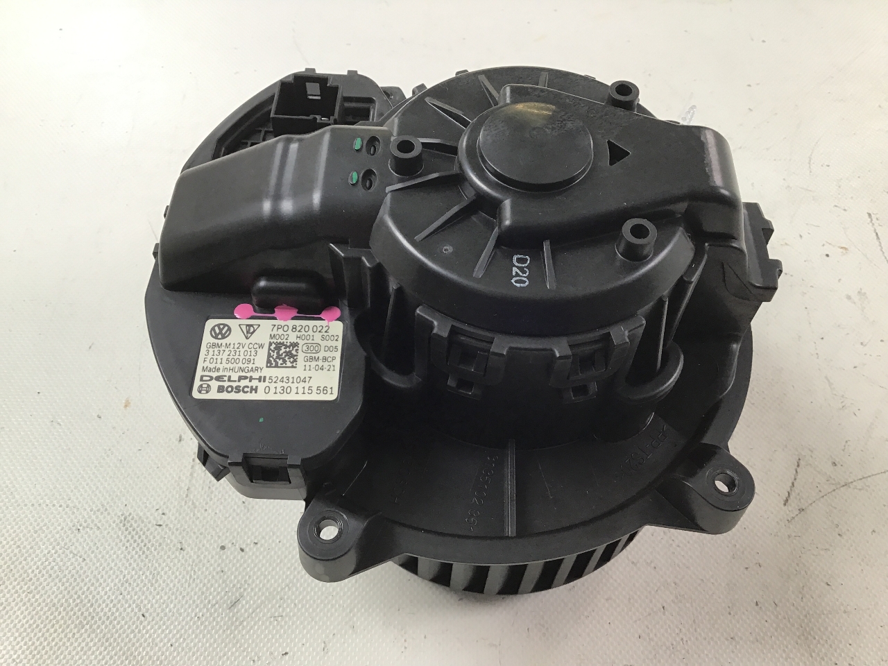 Heater blower motor VW TOUAREG (7P5, 7P6) 3.0 V6 TDI 5254777 BParts