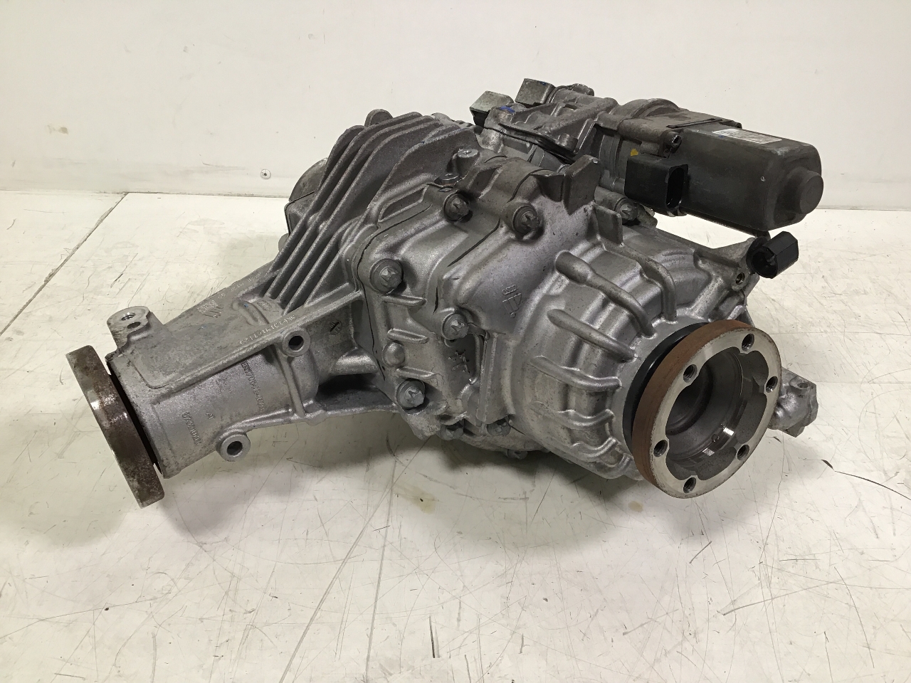 Audi A4 B8 Quattro Differential öl Wechseln www.b-parts.com