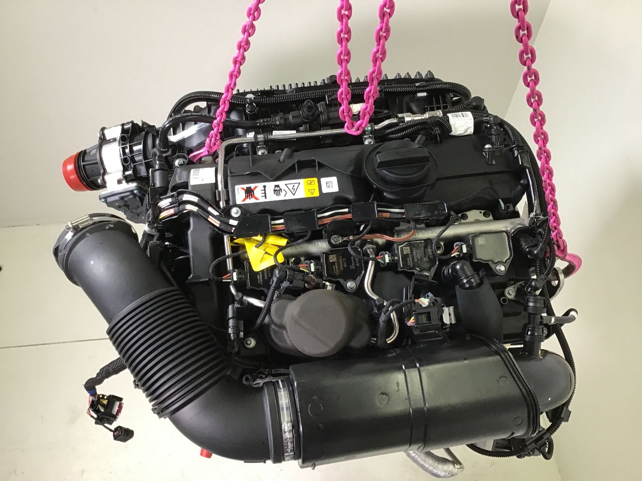 Moteur BMW X1 (F48) xDrive 20 i BMW 2450646 , B48A20A BParts