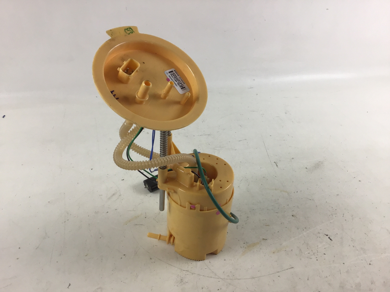 Fuel pump BMW X3 (F25) xDrive 20 d BMW 7216526 BParts