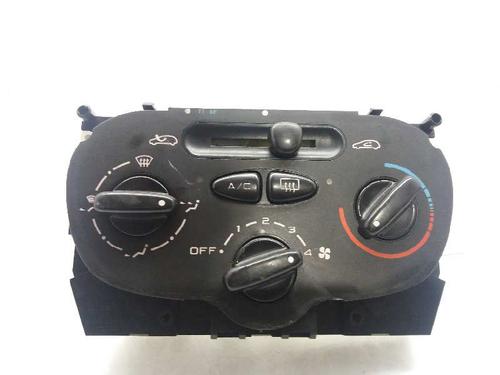 Used Climate control PEUGEOT 206 Hatchback (2A/C) 1.9 D (69 hp) 2881450