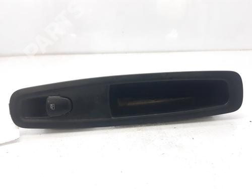 Used Right rear window switch Right rear window switch RENAULT KADJAR (HA_, HL_) 1.3 TCe 140 (HLNB, HLN1) (140 hp) 6977860 6977860