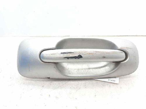 Used Rear left exterior door handle Rear left exterior door handle CHRYSLER VOYAGER IV (RG, RS) 2.5 CRD (141 hp) 6522197 6522197