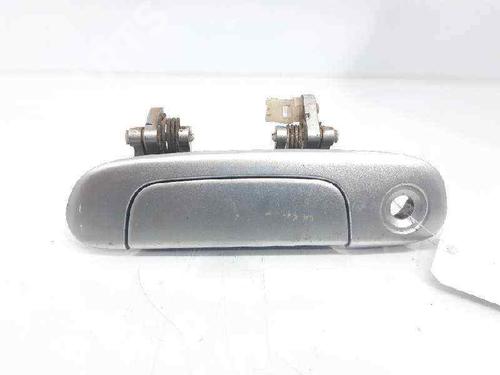 Used Front left exterior door handle Front left exterior door handle MAZDA PREMACY (CP) 1.9 (CP8W) (100 hp) 5668272 5668272