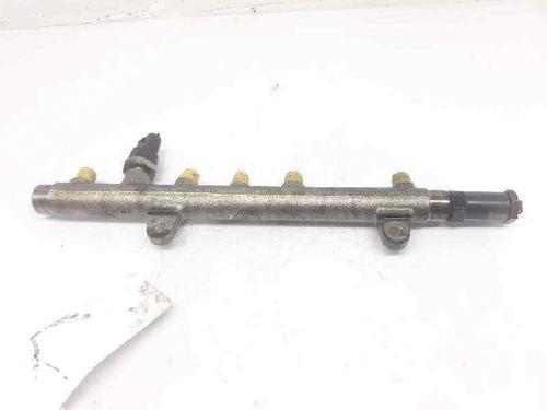 Used Injection rail Injection rail RENAULT MEGANE II Saloon (LM0/1_) 1.9 dCi (LM0G, LM1G, LM2C) (120 hp) 5235653 5235653