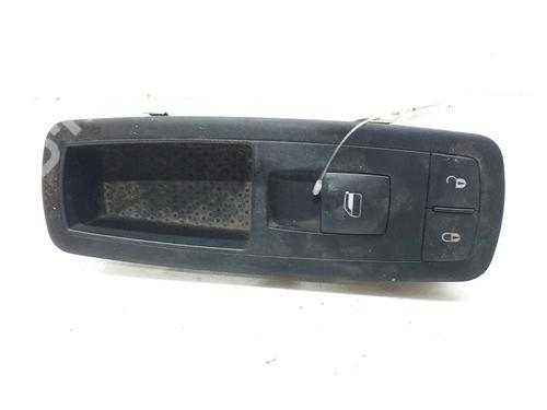 Used Right front window switch Right front window switch JEEP CHEROKEE (KJ) 2.8 CRD 4x4 (163 hp) 7784474 7784474