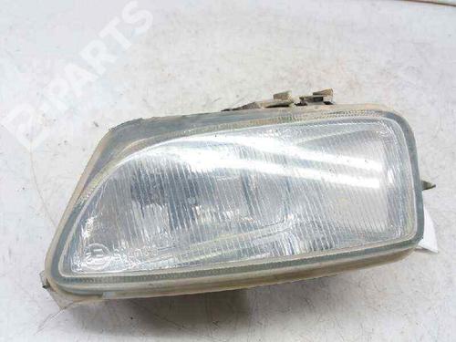 Used Right front fog light Right front fog light CITROËN SAXO (S0, S1) 1.5 D (57 hp) 4459262 4459262