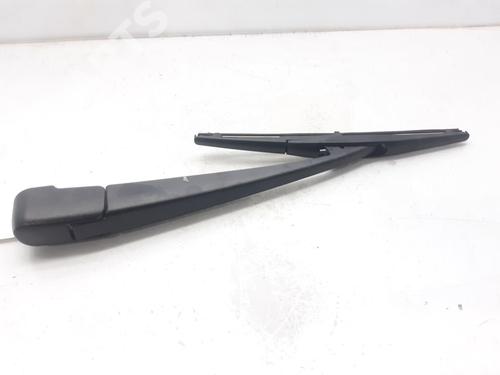 back-wipers-mechanism-mazda-cx-3-dk-20-skyactiv-g-d11b67421-2015-7174144 main image