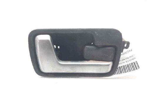 Used Rear right interior door handle Rear right interior door handle LAND ROVER DISCOVERY III (L319) 2.7 TD 4x4 (190 hp) 5855136 5855136