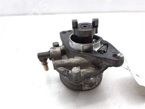 Used Vacuum pump FIAT GRANDE PUNTO (199_) 1.3 D Multijet (75 hp) 7745076