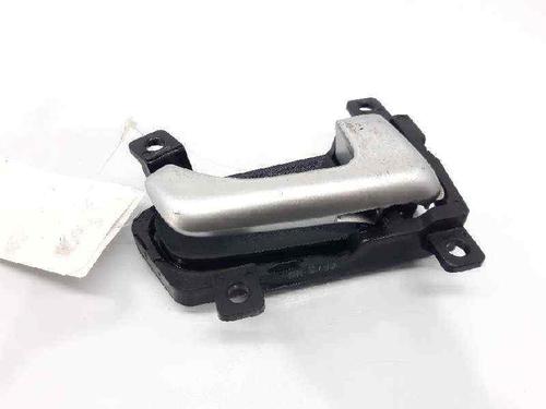 Used Front right interior door handle Front right interior door handle KIA SPORTAGE III (SL) 1.7 CRDi (116 hp) 5321848 5321848