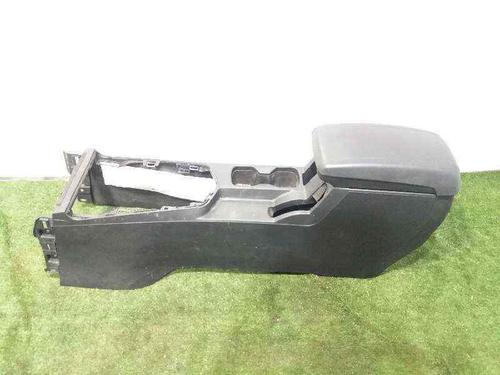 armrest-center-console-ssangyong-tivoli-16-7791135000-2015-7153211 main image
