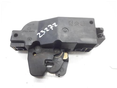 tailgate-lock-citroen-c4-i-lc_-16-hdi-9652301980-2004-2005-2006-2007-2008-2009-2010-2011-2012-2013-2014-7574077 main image