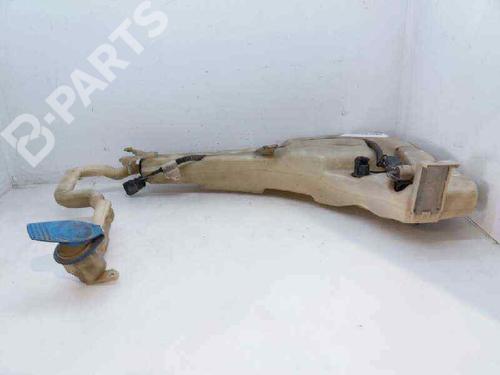 Used Windscreen washer tank Windscreen washer tank VW TOUAREG (7LA, 7L6, 7L7) 5.0 V10 TDI (313 hp) 7421683 7421683