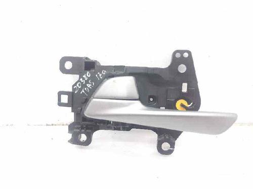 Used Rear left interior door handle Rear left interior door handle HYUNDAI TUCSON (TL, TLE) 1.6 GDi (132 hp) 6818481 6818481