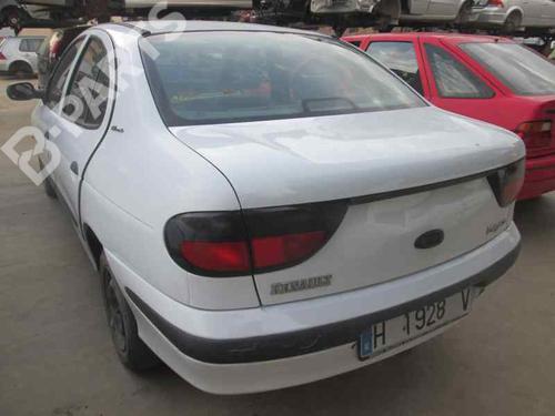 Barre de Torsion d'Essieu Arrière Arrière Droite Megane I 1.4 1.6 1.8 2.0 16V 1.4 1.6 1.8 2.0 8V 1.9 D DCI DTI 7700418372 - Auto