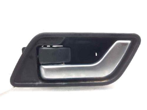 Used Rear left interior door handle Rear left interior door handle LAND ROVER FREELANDER 2 (L359) 2.2 TD4 4x4 (150 hp) 5571116 5571116