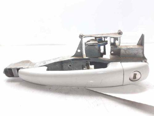 Used Front left exterior door handle Front left exterior door handle PEUGEOT 208 I (CA_, CC_) 1.2 GPL (82 hp) 6591190 6591190