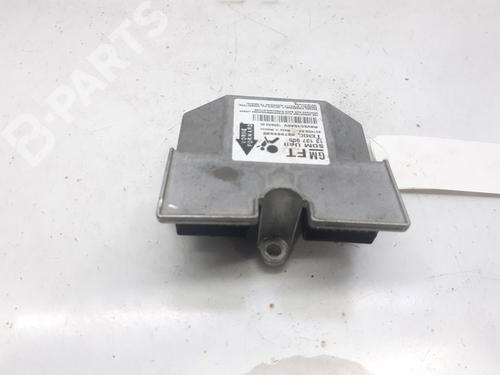 Used ECU airbags ECU airbags OPEL ASTRA H GTC (A04) 1.6 (L08) (105 hp) 7526035 7526035