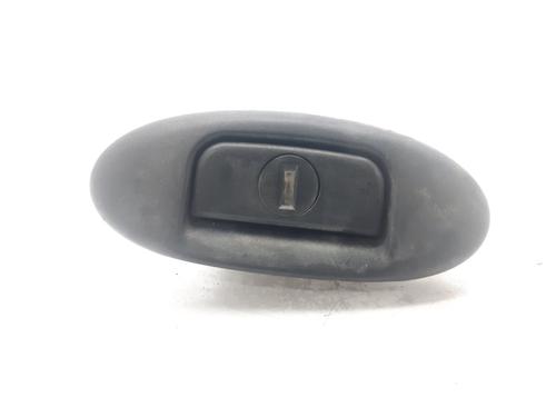 Used Tailgate handle Tailgate handle RENAULT MEGANE I Classic (LA0/1_) 1.9 dTi (LA1U) (80 hp) 7114403 7114403