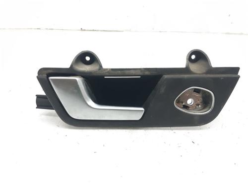 Used Rear left interior door handle Rear left interior door handle AUDI A4 B6 (8E2) 1.9 TDI (130 hp) 7997573 7997573