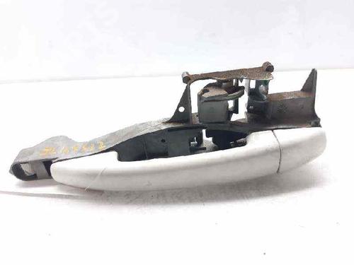 Used Rear left exterior door handle Rear left exterior door handle PEUGEOT 308 SW I (4E_, 4H_) 1.6 HDi (90 hp) 6591245 6591245