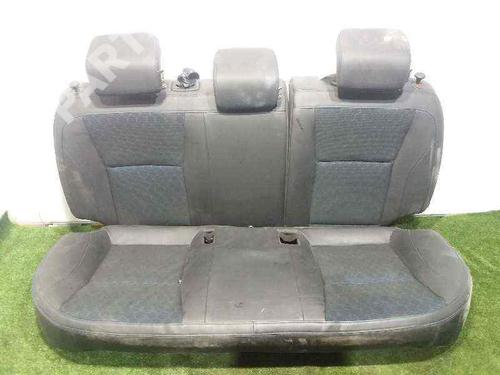 rear-seat-ssangyong-tivoli-16-15032410-2015-5581196 main image