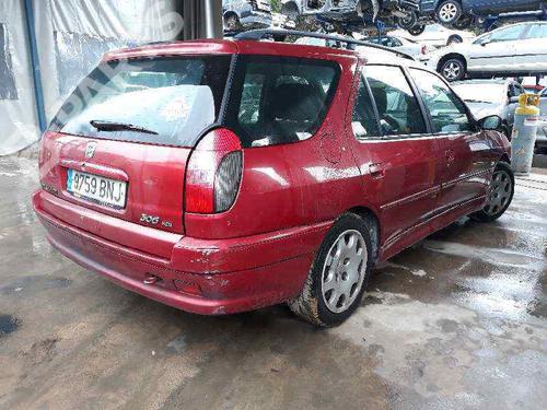 E201846 Peugeot 306 Rétroviseur électrique De Porte Avant, 23.50