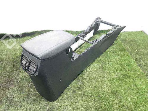 BP7153269I20 main image