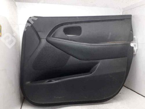 Used Right front door panel Right front door panel KIA CARENS IV 1.7 CRDi (116 hp) 5579979 5579979