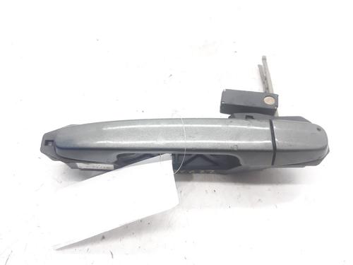 Used Rear left exterior door handle Rear left exterior door handle TOYOTA COROLLA Saloon (_E12_) 2.0 D-4D (CDE120_, CDE120R) (116 hp) 6959213 6959213
