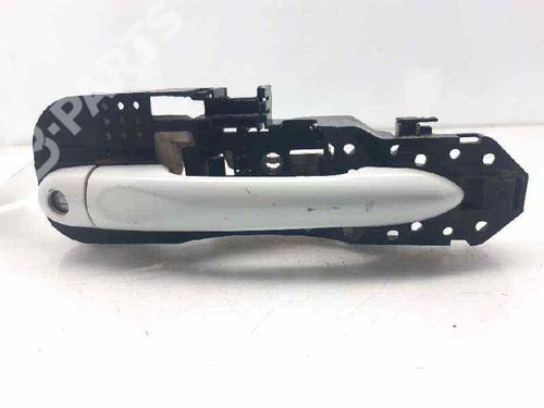 Used Front left exterior door handle Front left exterior door handle RENAULT MEGANE III Hatchback (BZ0/1_, B3_) 1.9 dCi (BZ0N, BZ0J) (131 hp) 6677899 6677899