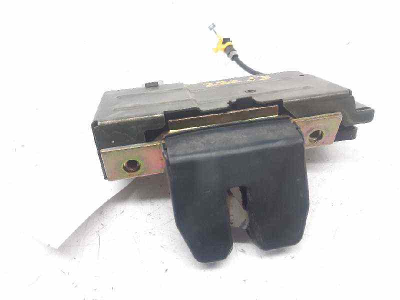Tailgate lock VOLVO XC90 I (275) D5 AWD 6817467 BParts