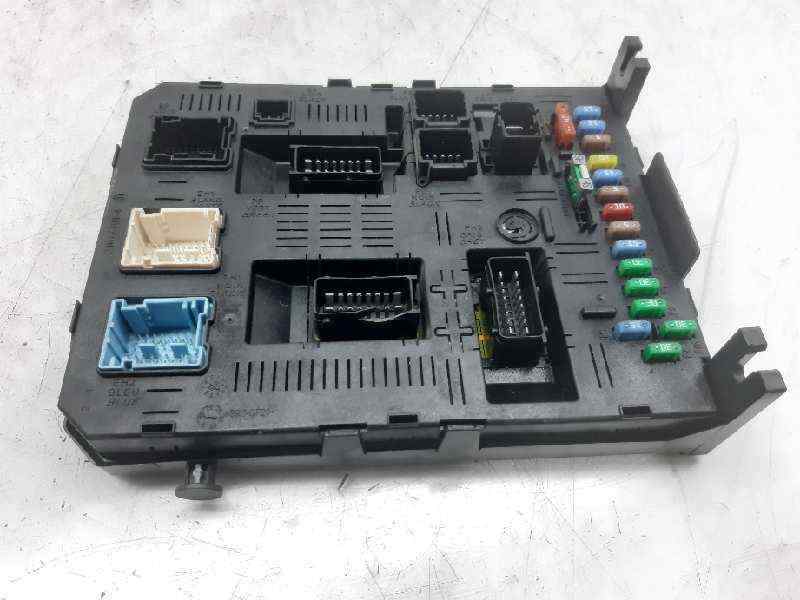 Fuse Box Peugeot 307 3a C 2 0 Hdi 90 9660105780 B Parts