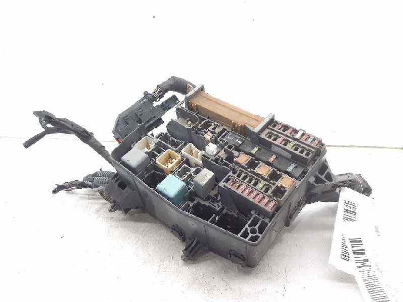 Fuse box TOYOTA AURIS (_E15_) 1.6 (ZRE151_) 6544194 BParts