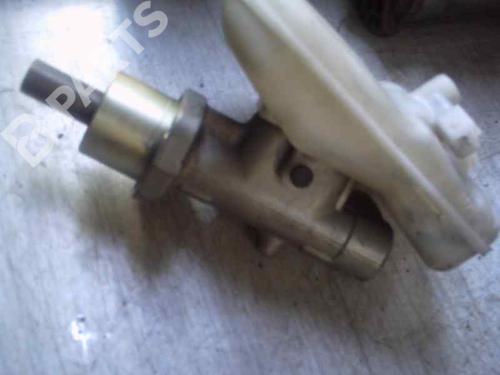 Used Brake master cylinder CITROËN XSARA (N1) 1.6 16V (109 hp) 3059531