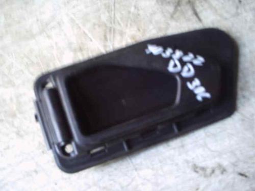 Used Front right interior door handle PEUGEOT 306 Hatchback (7A, 7C, N3, N5) [1993-2003]  3220696